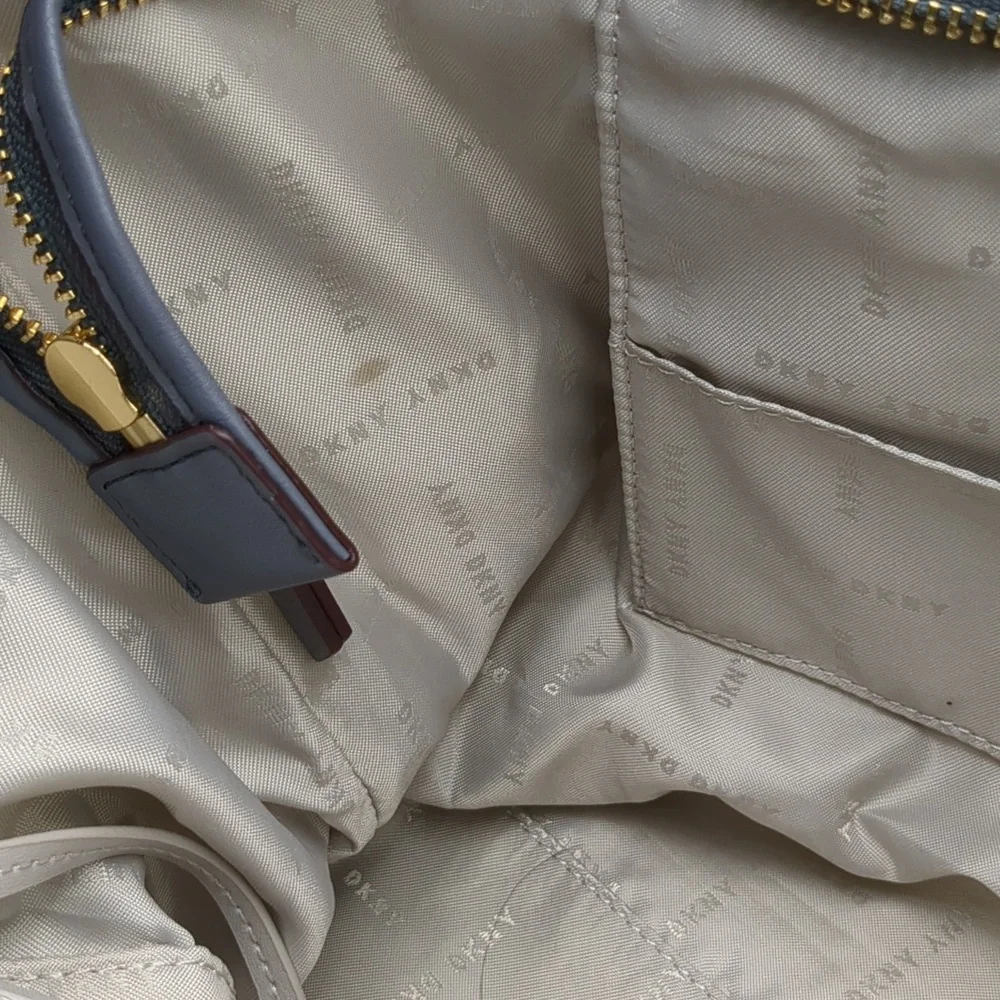 DKNY Tilly Zip top Tote